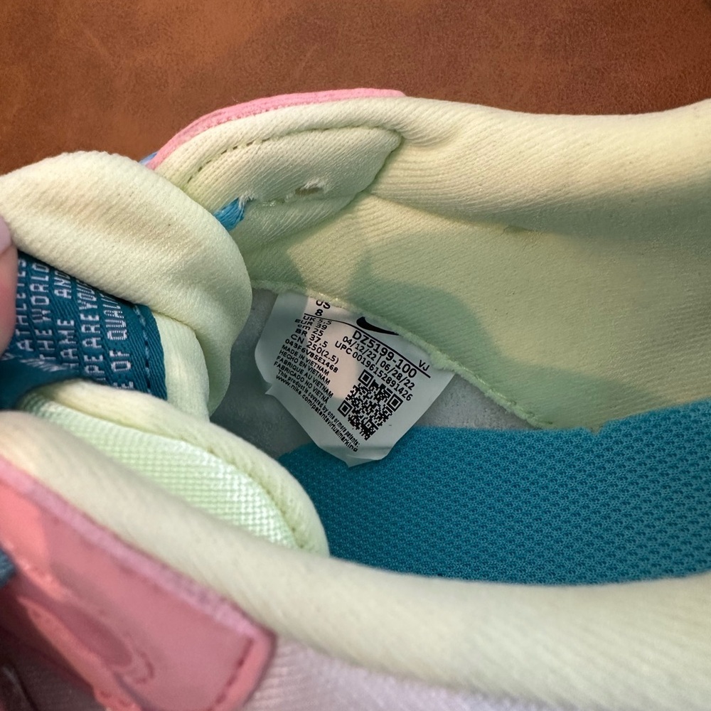 Nike Air Max Dawn Pastel (Women's) Size 8 DZ5199-100 - Picture 13 of 14